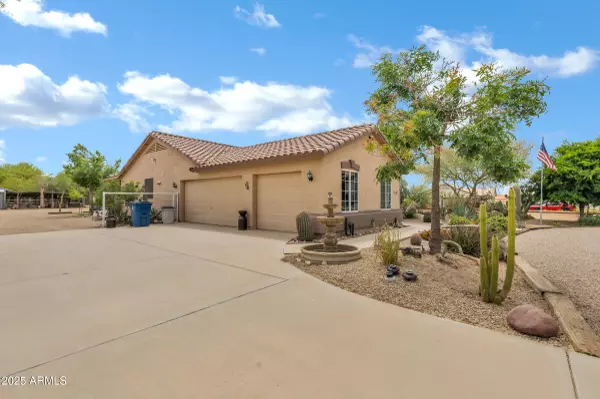 San Tan Valley, AZ 85140,4187 E TRIPLE CROWN Drive