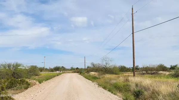 Maricopa, AZ 85139,53100 W PAPAGO Road #-
