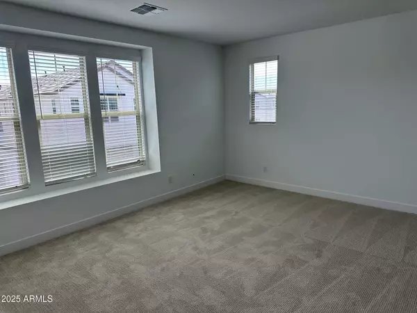 Phoenix, AZ 85085,2466 W ROWEL Road