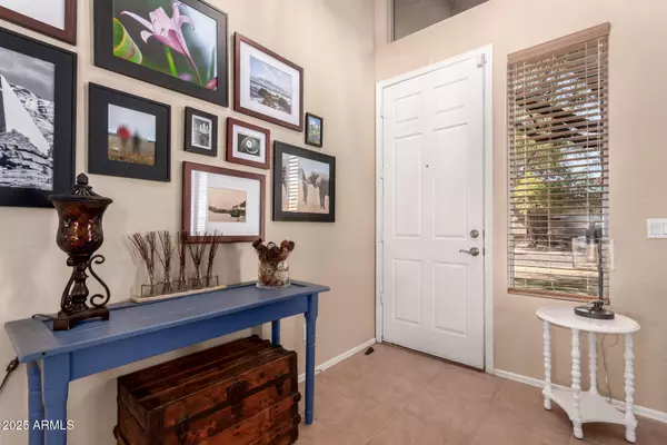 Chandler, AZ 85225,1453 E ELGIN Place