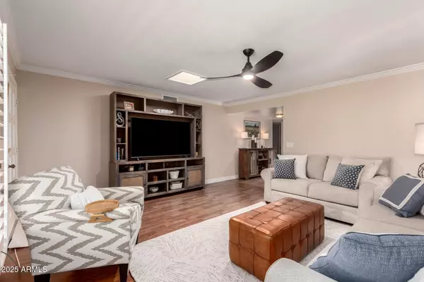 Scottsdale, AZ 85250,5037 N 81ST Street