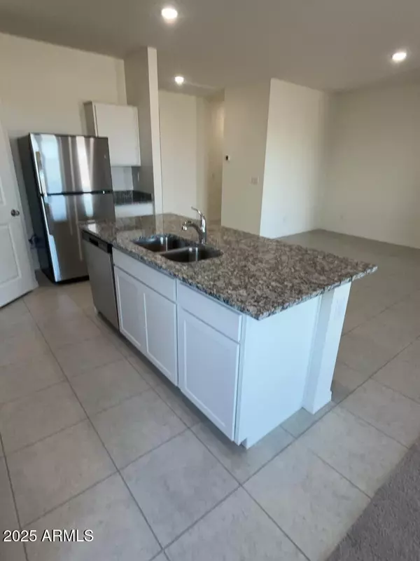 San Tan Valley, AZ 85140,2114 E BUCKING BRONCO Drive