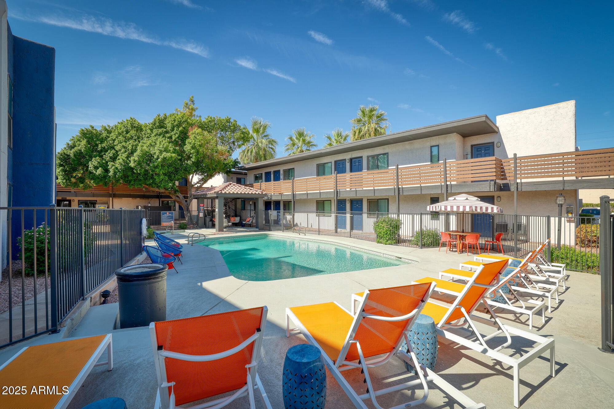 5225 E Thomas Road #A1, Phoenix, AZ 85018