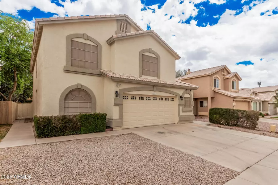 917 N BLACKBIRD Drive, Gilbert, AZ 85234