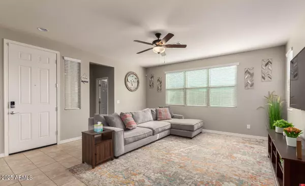 Phoenix, AZ 85043,3914 S 58TH Lane