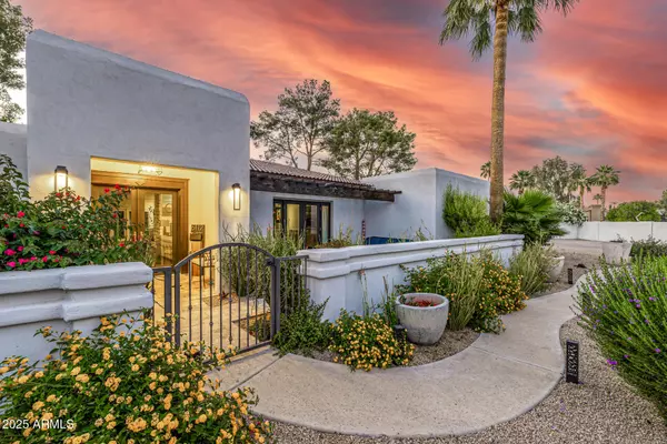 6112 E JENAN Drive, Scottsdale, AZ 85254