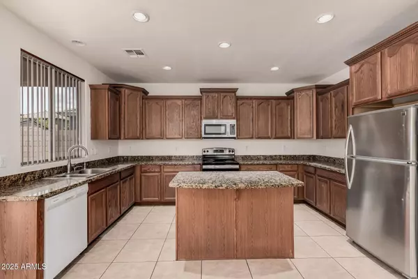 Laveen, AZ 85339,7352 W VALENCIA Drive
