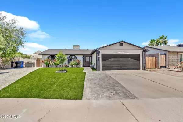 1914 W ONZA Avenue, Mesa, AZ 85202