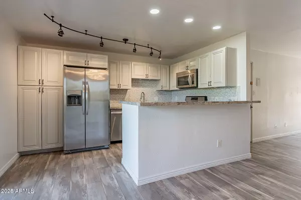 4950 N MILLER Road #233, Scottsdale, AZ 85251