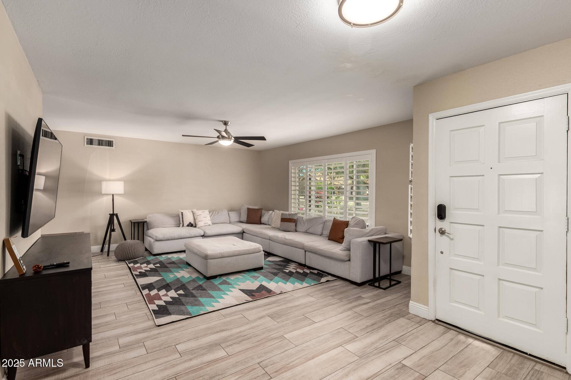Phoenix, AZ 85032,4316 E JANICE Way