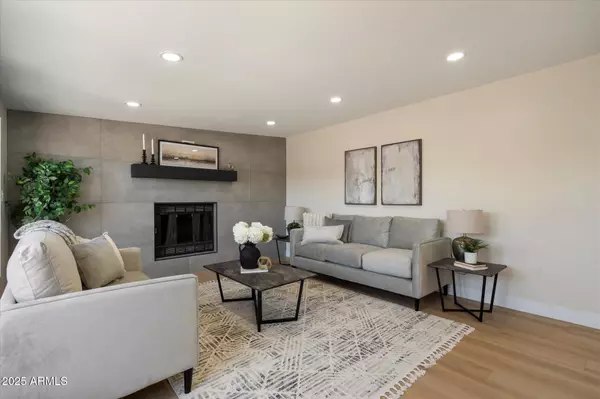 Paradise Valley, AZ 85253,7026 E PASADENA Avenue
