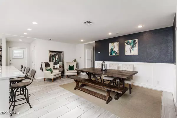 Scottsdale, AZ 85251,6918 E AVALON Drive