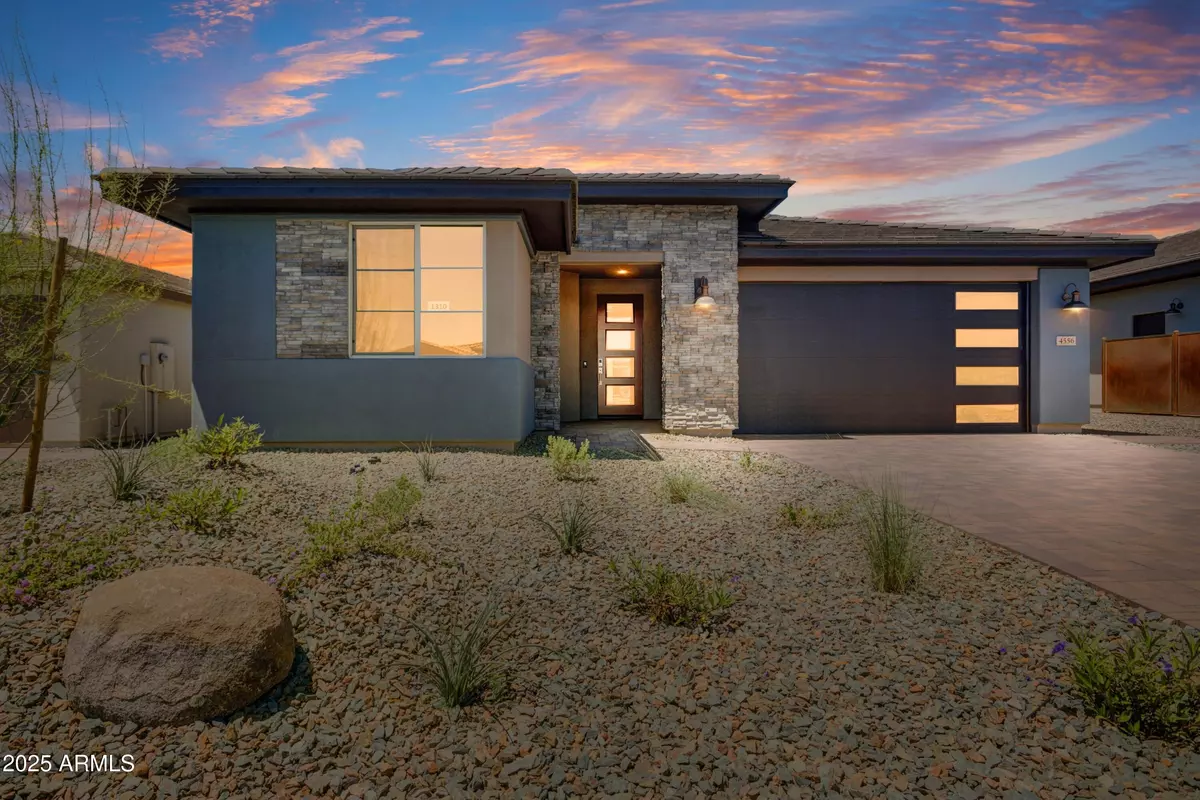 Wickenburg, AZ 85390,4556 PAINTED WAGON Way
