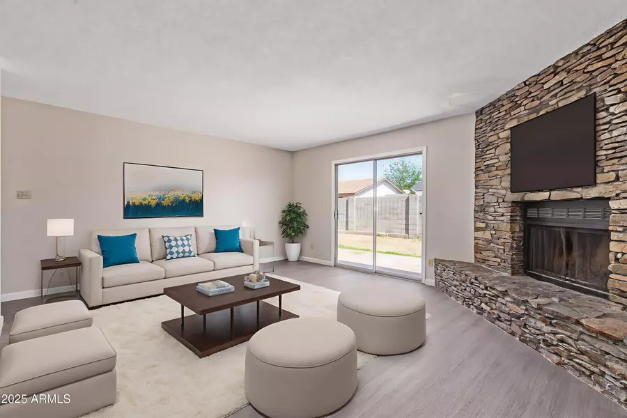 7342 W MINNEZONA Avenue, Phoenix, AZ 85033