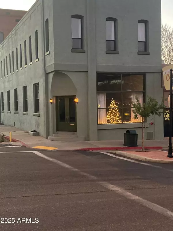 300 N BROAD Street, Globe, AZ 85501