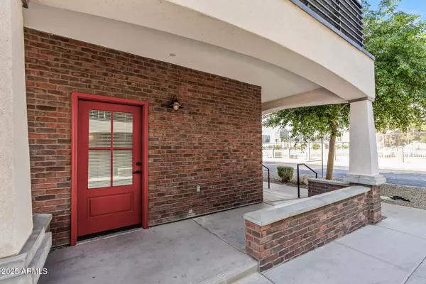 Phoenix, AZ 85006,475 N 9th Street #101