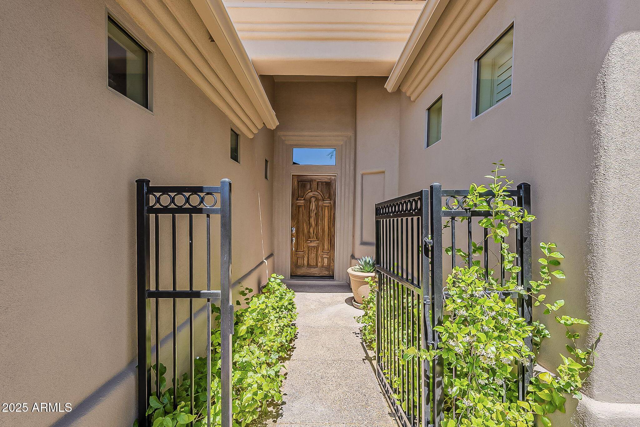Scottsdale, AZ 85262,9562 E CAVALRY Drive