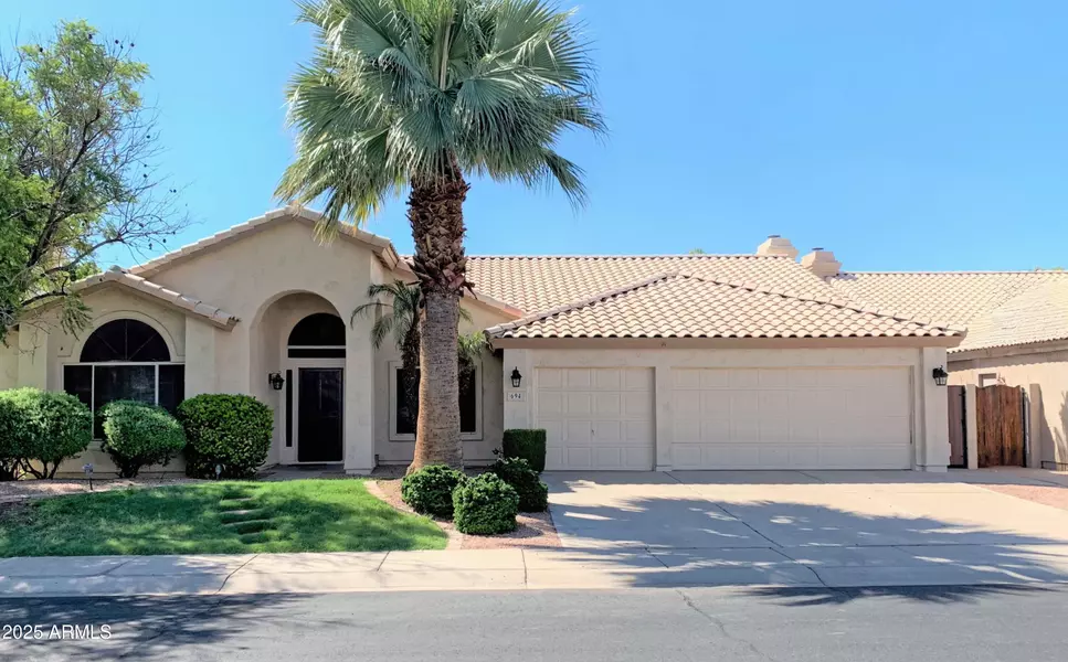 694 N Longmore Street, Chandler, AZ 85224
