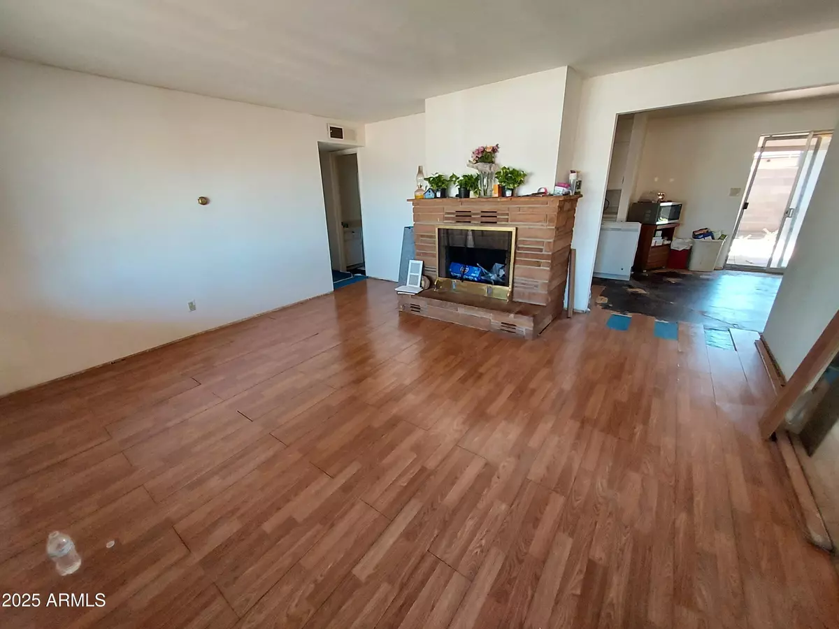 Winslow, AZ 86047,167 NAVAJO Drive