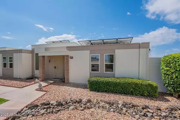 14080 N NEWCASTLE Drive, Sun City, AZ 85351