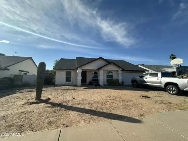 4928 E PRINCESS Drive, Mesa, AZ 85205