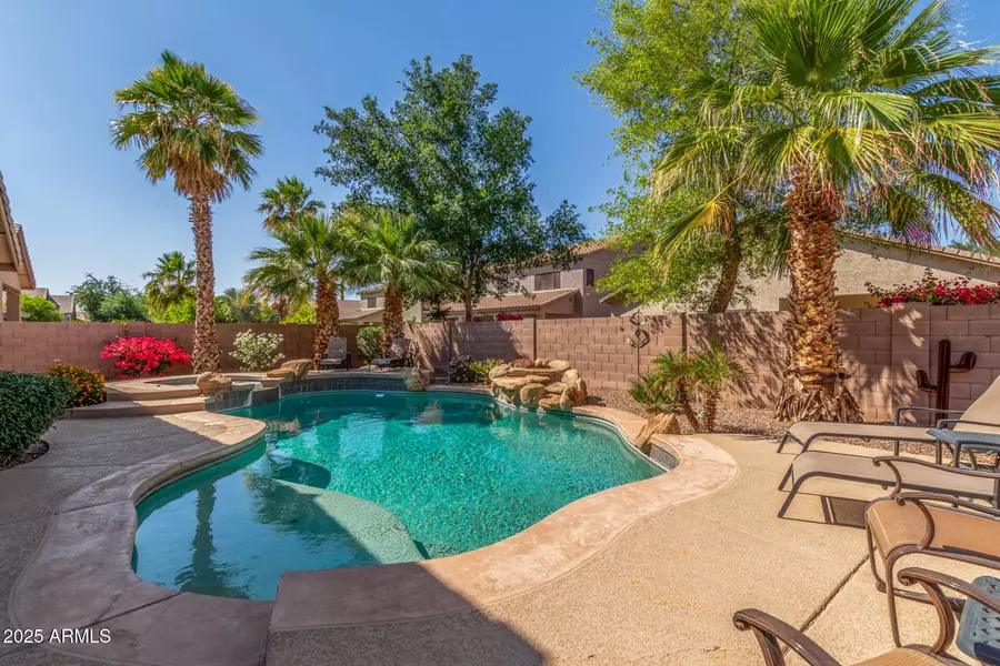 44158 W CANYON CREEK Drive, Maricopa, AZ 85139