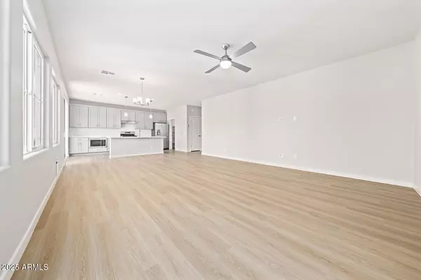 Chandler, AZ 85225,651 W LAREDO Street