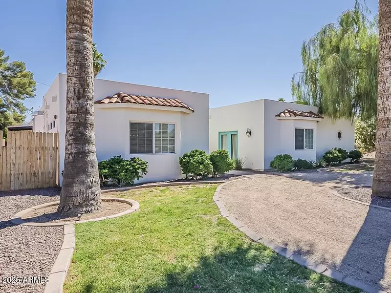 8423 E HEATHERBRAE Drive, Scottsdale, AZ 85251