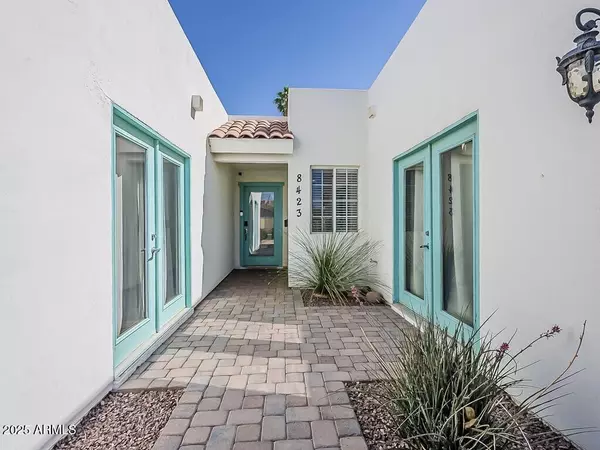 Scottsdale, AZ 85251,8423 E HEATHERBRAE Drive