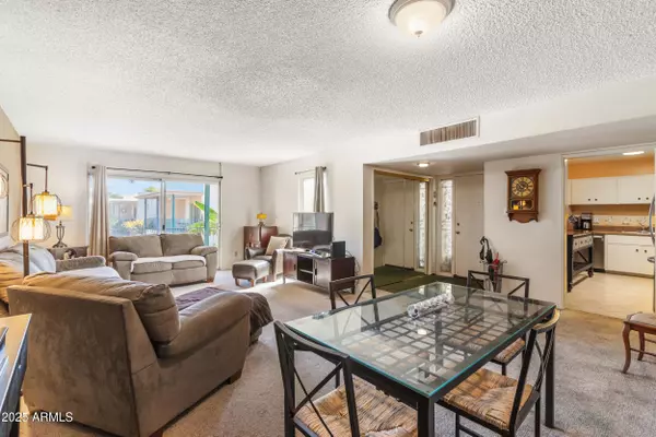 Phoenix, AZ 85013,3655 N 5TH Avenue #202