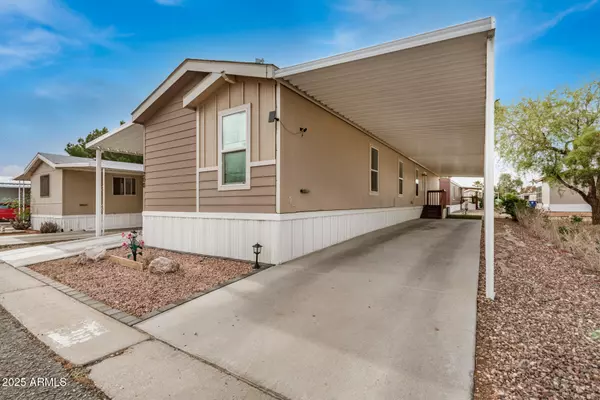 El Mirage, AZ 85335,12721 W Greenway Way #200