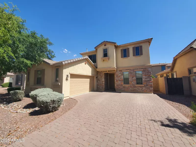 5635 W HUNTINGTON Drive, Laveen, AZ 85339