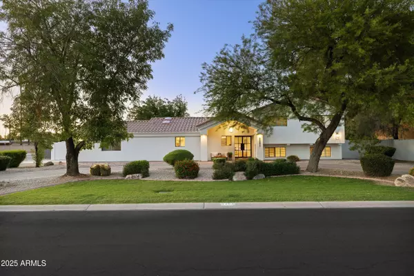 5202 E LARKSPUR Drive, Scottsdale, AZ 85254