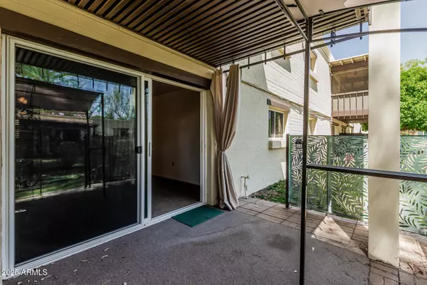 Mesa, AZ 85205,131 N HIGLEY Road #117