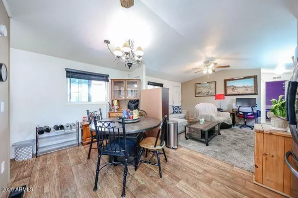 Phoenix, AZ 85050,3901 E Pinnacle Peak Road #203