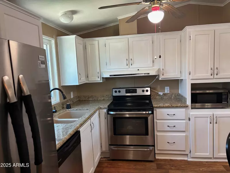 3901 E Pinnacle Peak Road #203, Phoenix, AZ 85050