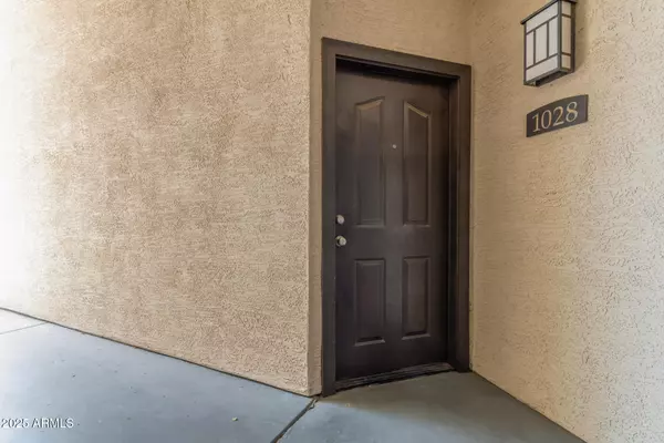 Phoenix, AZ 85008,5302 E Van Buren Street #Unit 1028