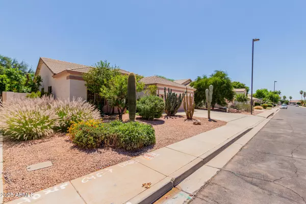 Gilbert, AZ 85296,115 E SPUR Avenue