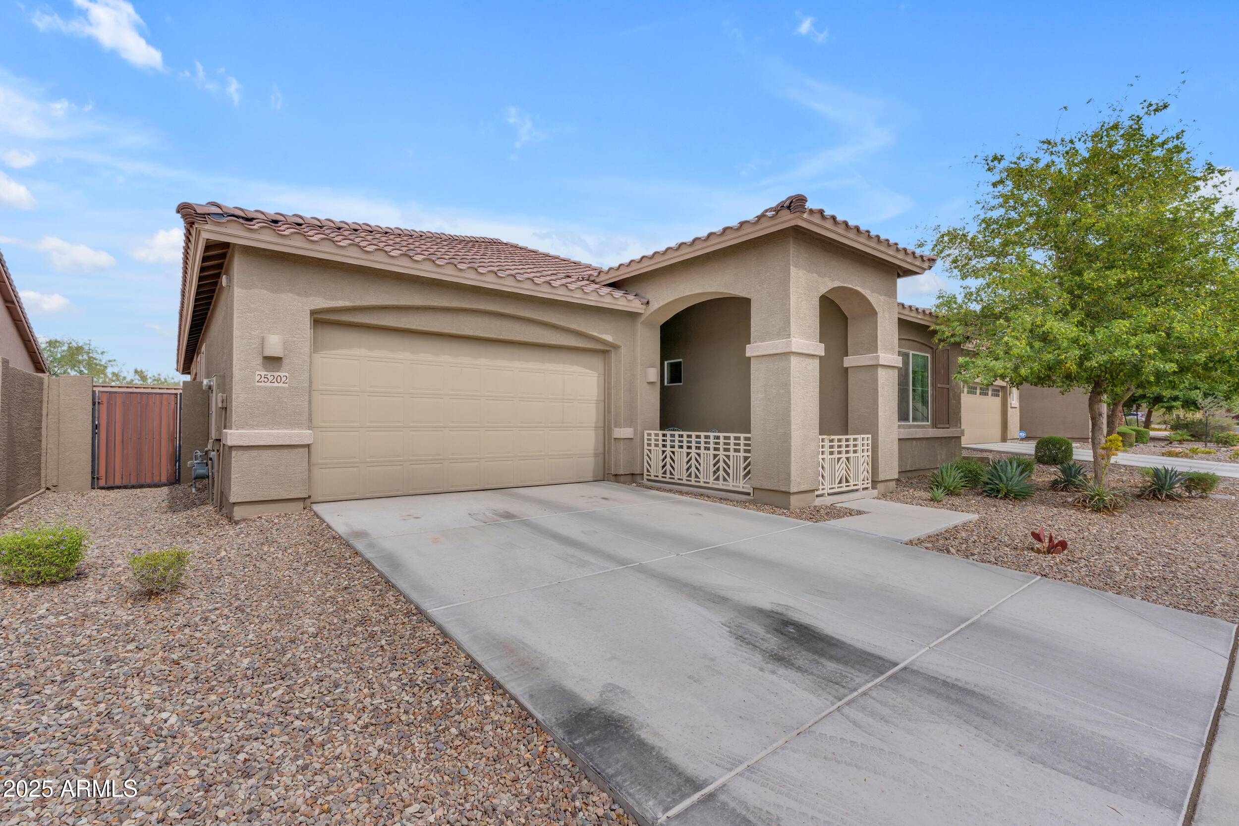 Peoria, AZ 85383,25202 N 106TH Drive