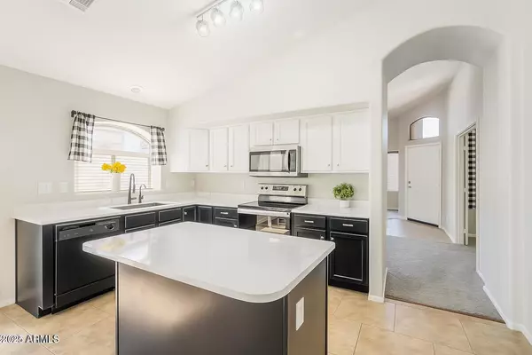 Maricopa, AZ 85138,43727 W WADE Drive
