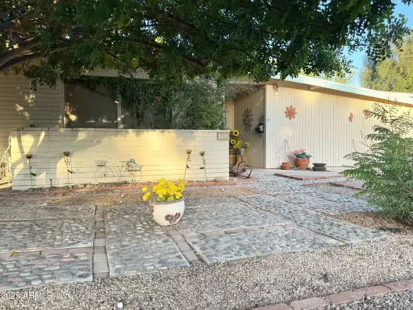 Scottsdale, AZ 85251,3231 N 81ST Place