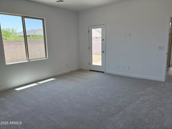 Goodyear, AZ 85338,18165 W LARKSPUR Drive