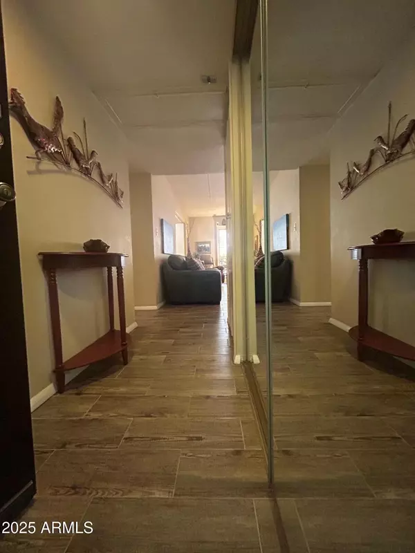 Scottsdale, AZ 85251,7960 E Camelback Road #109