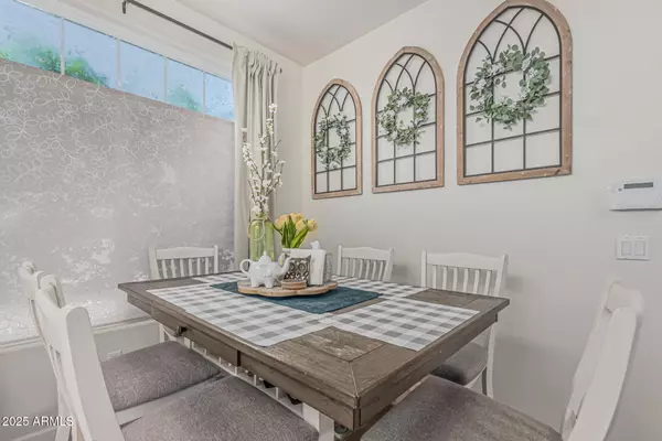 Chandler, AZ 85226,51 N RUSH Street