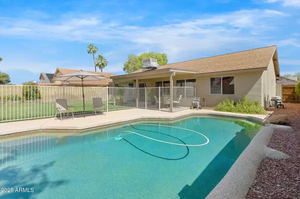 4213 W CALLE LEJOS --, Glendale, AZ 85310