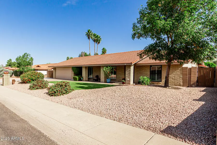 410 E BECK Lane, Phoenix, AZ 85022