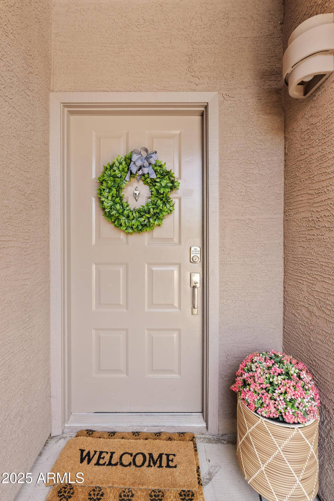 Scottsdale, AZ 85259,11680 E SAHUARO Drive #2011