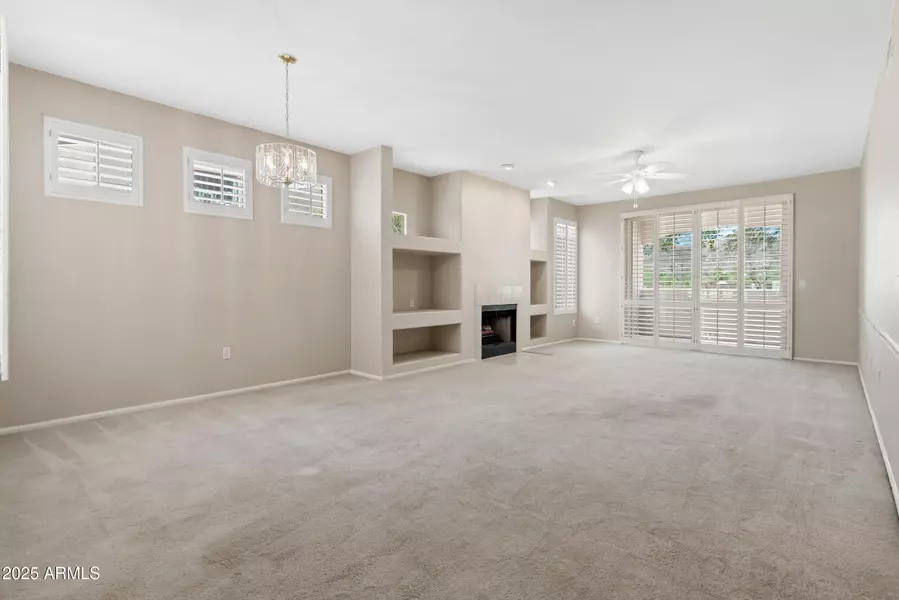 1747 E NORTHERN Avenue #104, Phoenix, AZ 85020