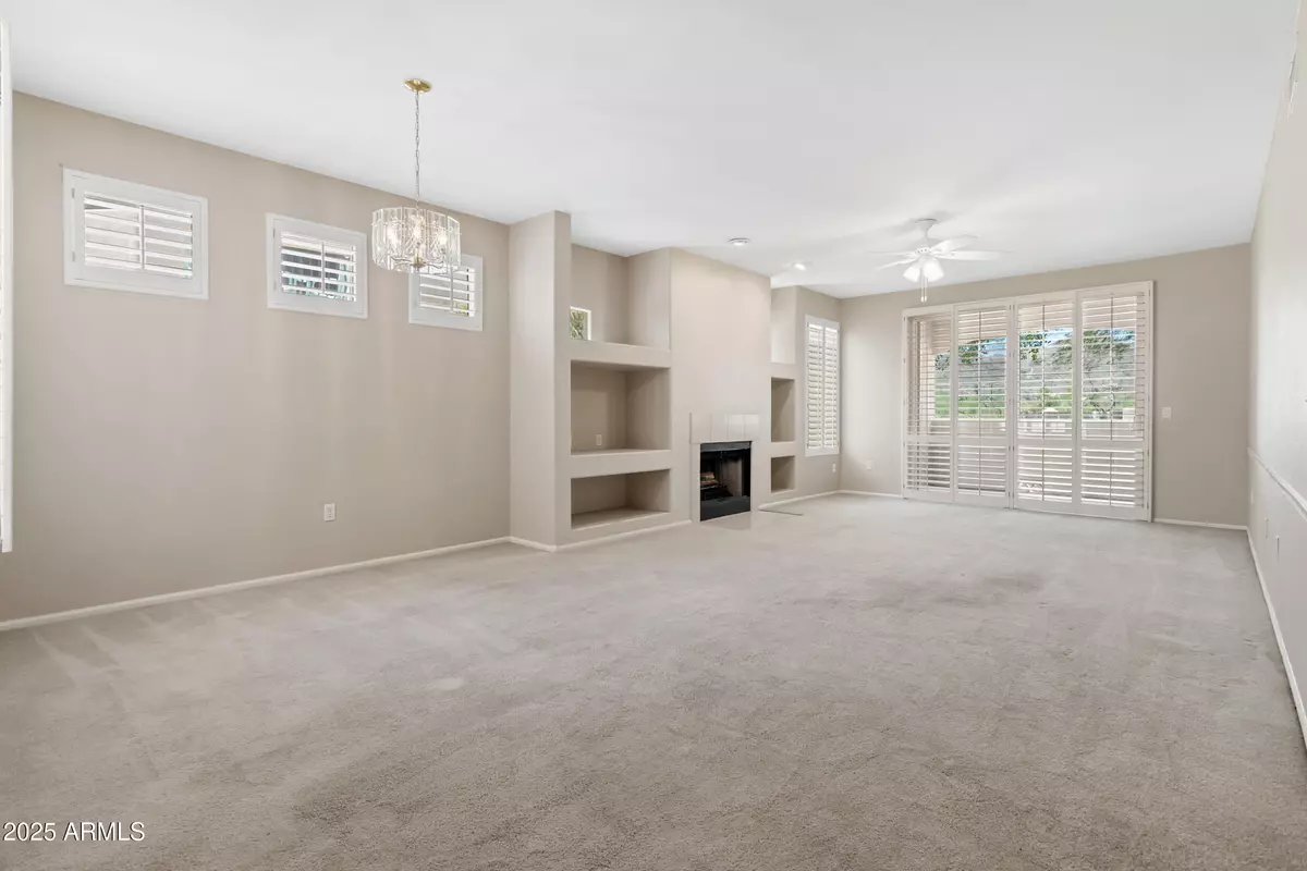 Phoenix, AZ 85020,1747 E NORTHERN Avenue #104