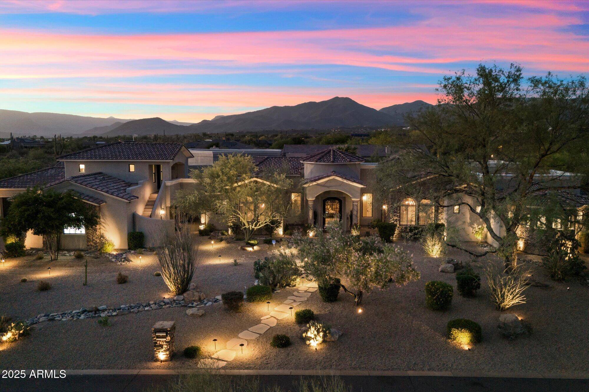 Scottsdale, AZ 85266,8644 E WOODLEY Way
